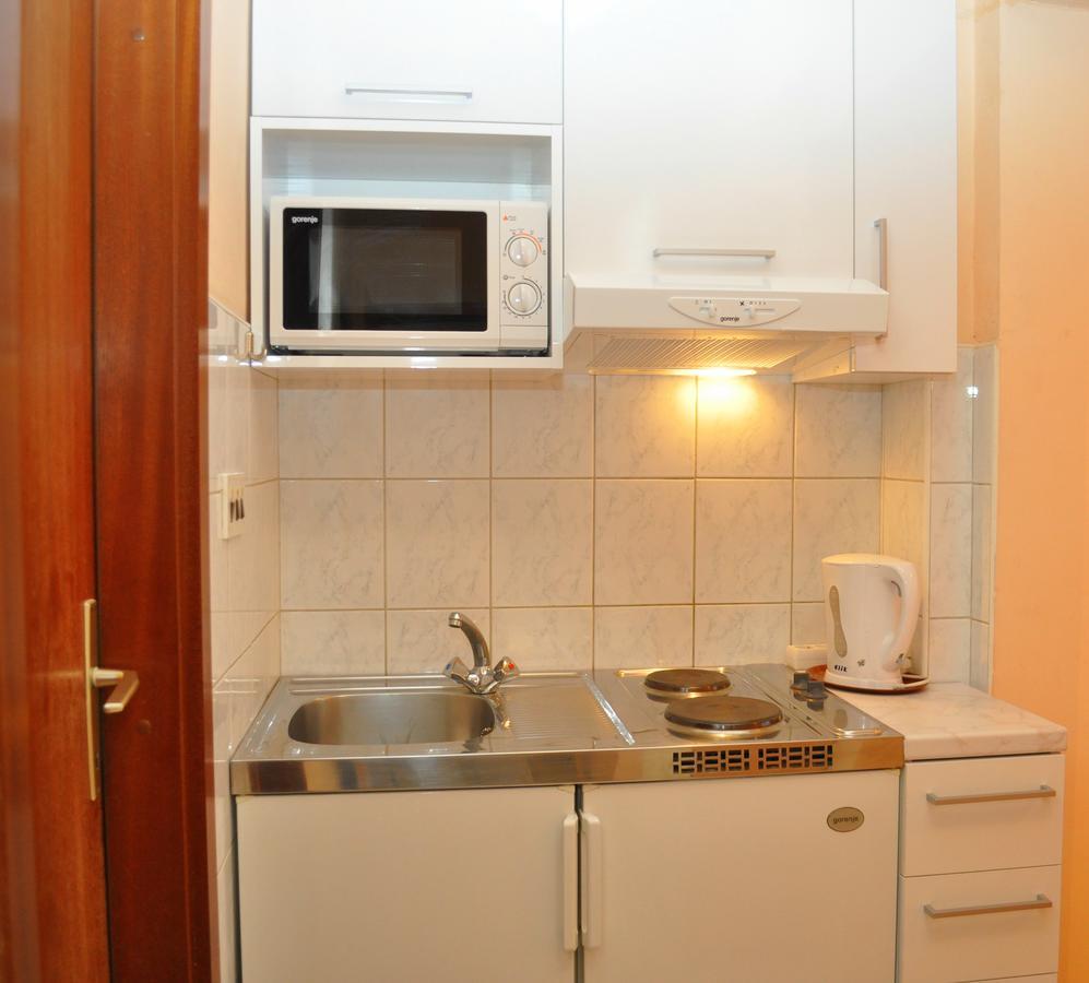 Apartments Ljubica 马卡尔斯卡 外观 照片